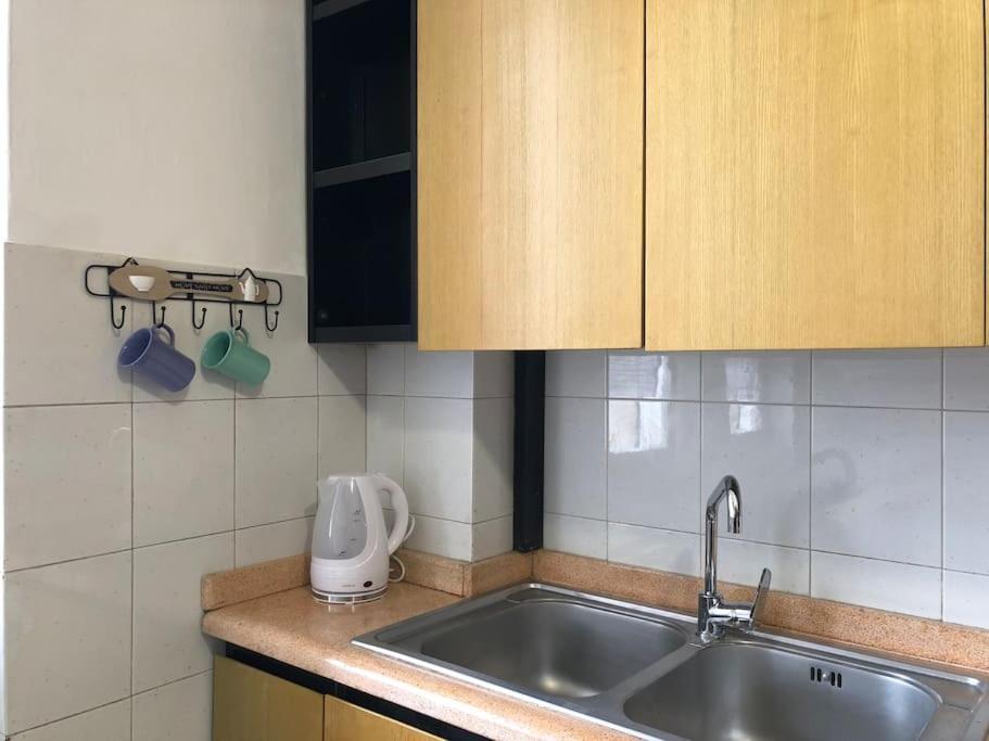 Ampio Bilocale A Milano Apartment Bagian luar foto